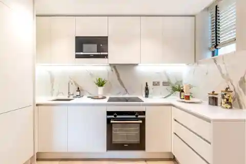 Luxury Apartment in Exclusive Chelsea Riverview