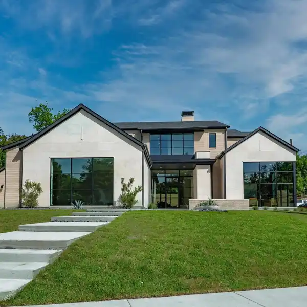 STUNNING NEW CONSTRUCTION IN THE HEART OF LAKEWOOD