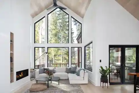 Scandinavian-inspired Stunner in Alpine Meadows