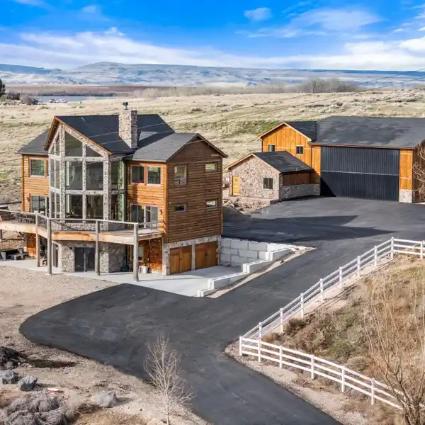 STUNNING HOME WITH ACCESSORY UNIT ON OVER THREE ACRES