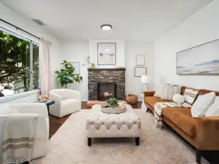 Rare Residence in Bungalow Haven