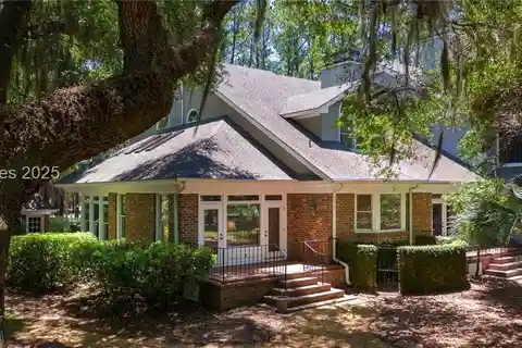 Sea Pines Home with Updated Interiors and Outdoor Living