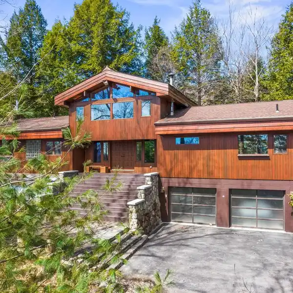 17.86-ACRE PRIVATE SANCTUARY