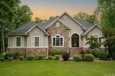 Beautiful Lakefront Home