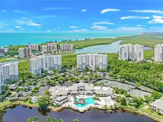 Well-appointed Condo