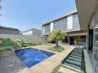Palatial Contemporary Home