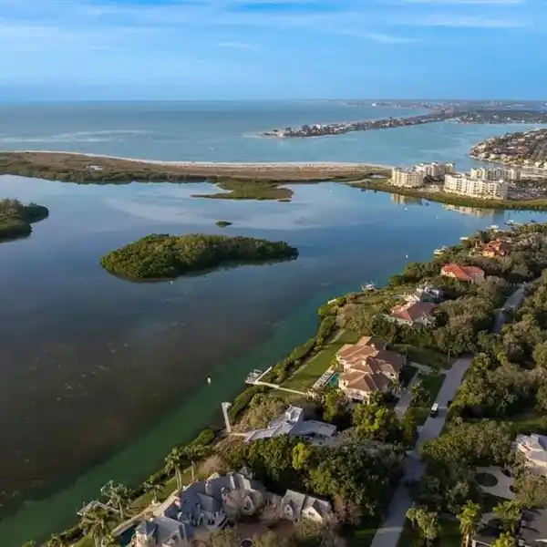 PRIME WATERFRONT PROPERTY