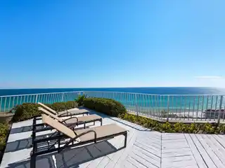 Sought-after Terrace Unit in Edgewater