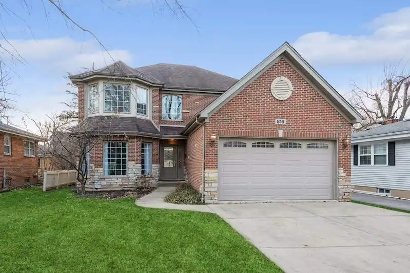 Meticulously Loved and Maintained Home
