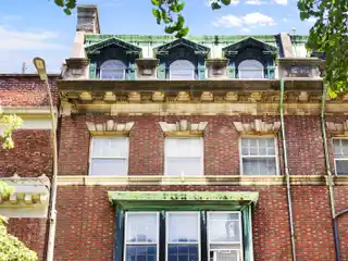 Develop Your Own Mansion on a Beautiful Townhouse Block