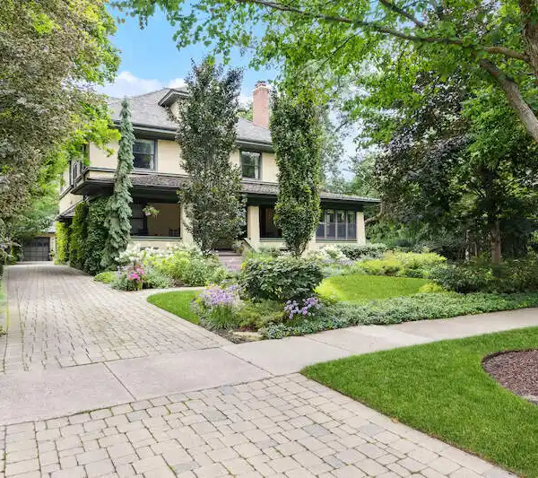 GOURMET KITCHEN FEATURING SUB-ZERO AND VIKING APPLIANCES