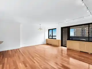 Stunning Sun-Filled Home with River Views and Private Terrace