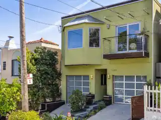 Lovely Upgraded Home with Bay Views