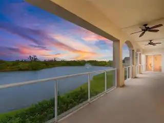 Waterfront Luxury Penthouse Style Condo with Deeded Boat Slip