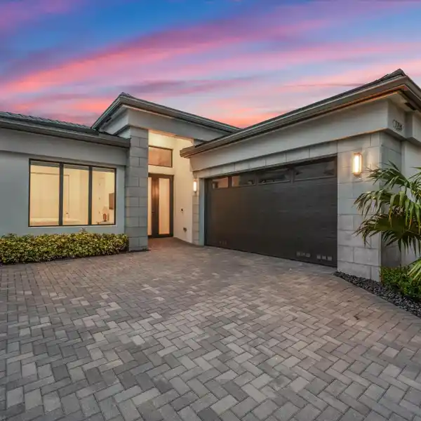 EXQUISITE ONE-STORY BORA MODEL