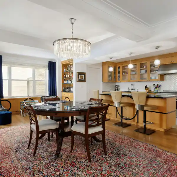BESPOKE GEM IN GRAMERCY PARK