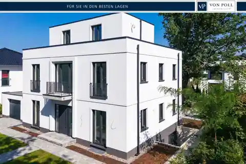 Stately Villa in a Well-Kept Environment