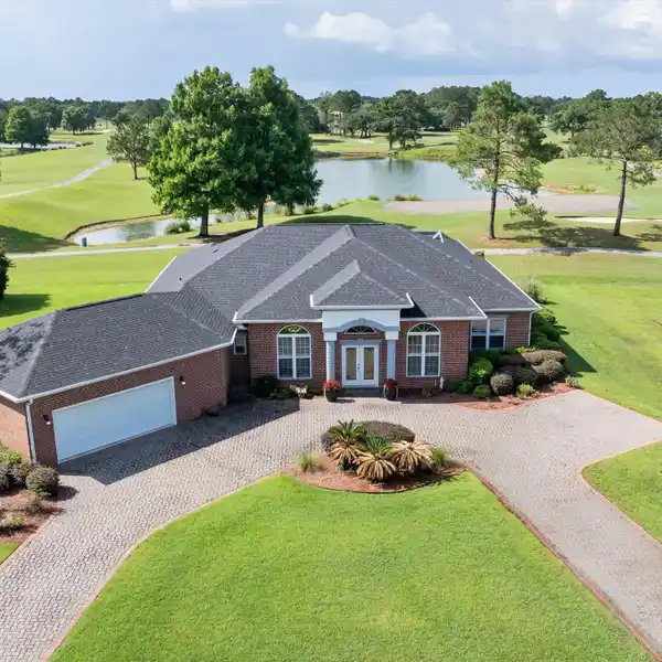 MODERN COMFORTS MEET CLASSIC SOUTHERN CHARM