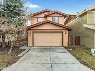 Inviting Home in Blackhawk Station
