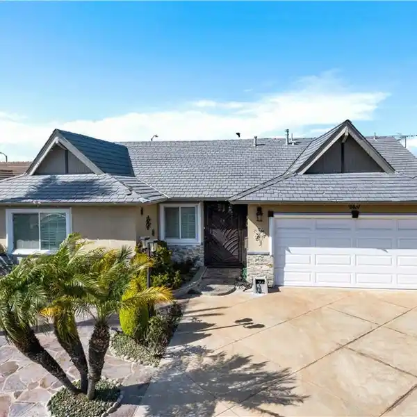 SINGLE-STORY SHOWCASE HOME