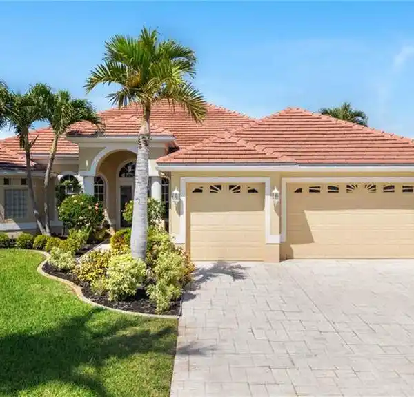 LUXURY AND COMFORT IN PRESTIGIOUS CAPE HARBOUR