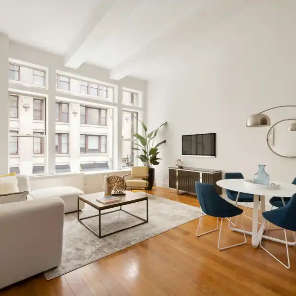 SPACIOUS AND SUNNY CONDO IN PRIME FLATIRON LOCATION