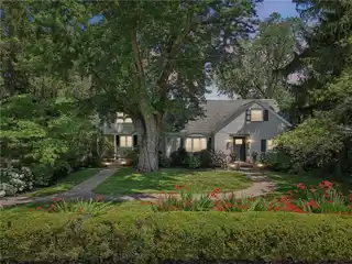 An Enchanting Showplace