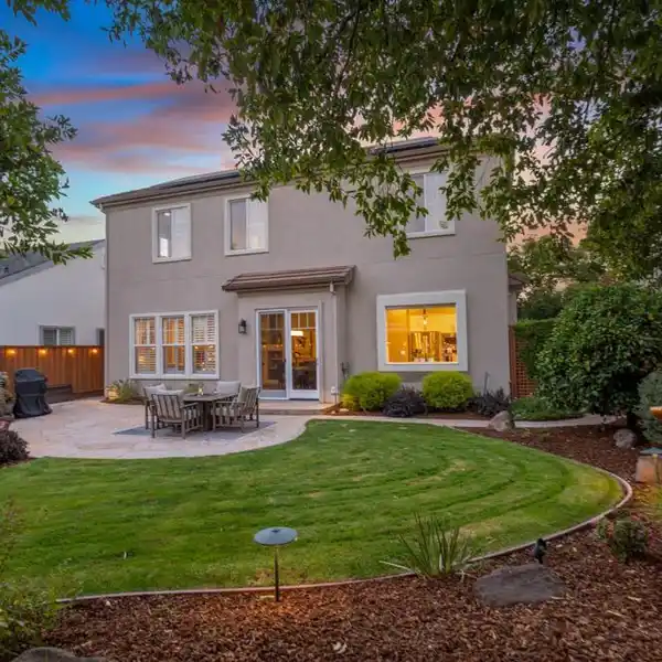 RECENTLY REMODELED HOME IN TURTLE CREEK