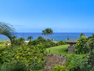 Exceptional Residence in Kealakekua Bay Estates