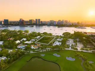 Ideal Canvas to Craft a Secluded Sanctuary