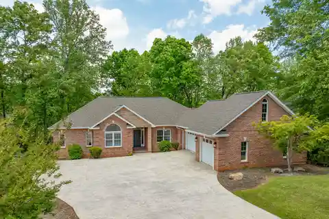 Lake Keowee Waterfront Perfection