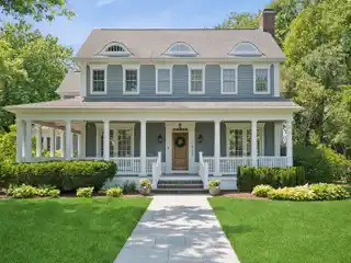 Stunning Indian Hill Entertainer’s Dream Home