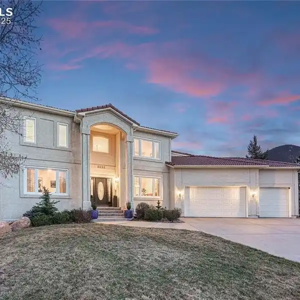 SPECTACULAR ESTATE IN TALON RIDGE