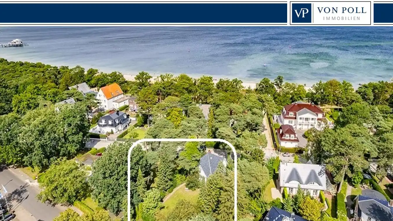 Spacious Home Steps to the Sea