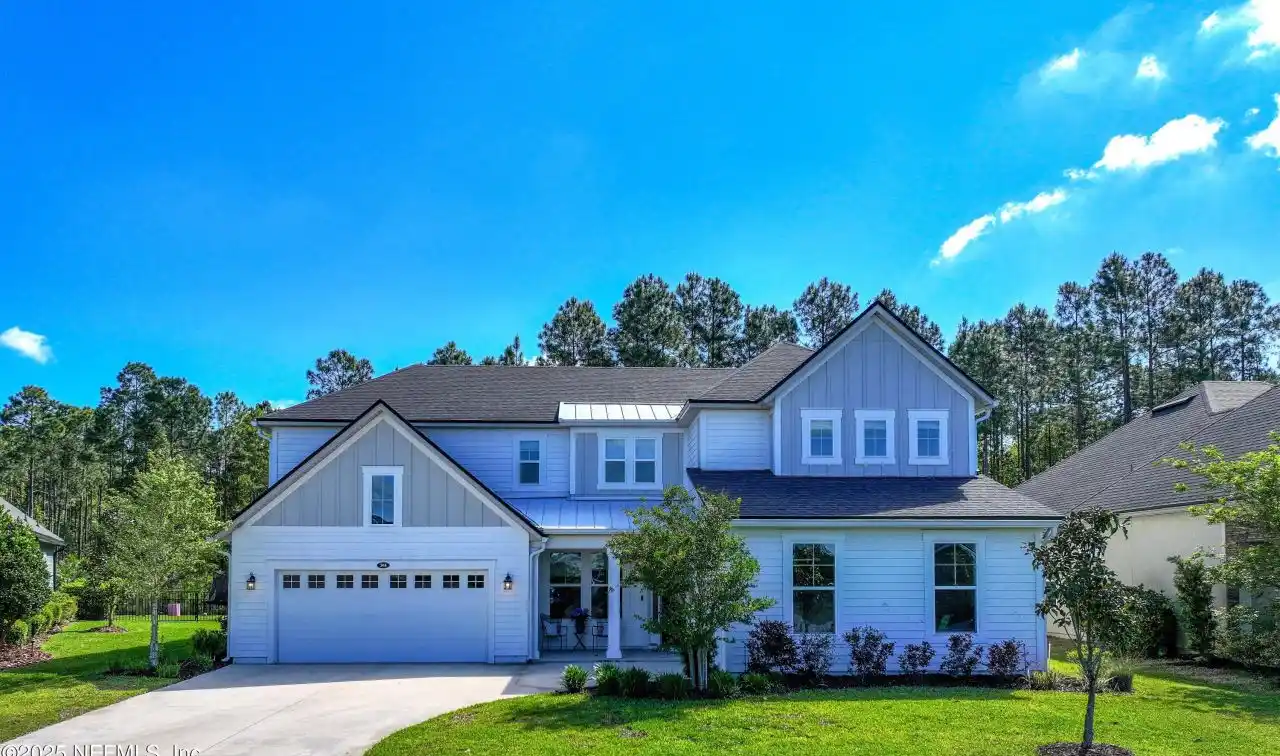 Beautiful Home in Beacon Lake