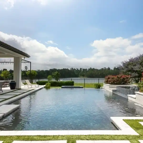 EXQUISITE WATERFRONT ESTATE