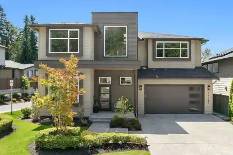 Exceptional Better-than-new Home