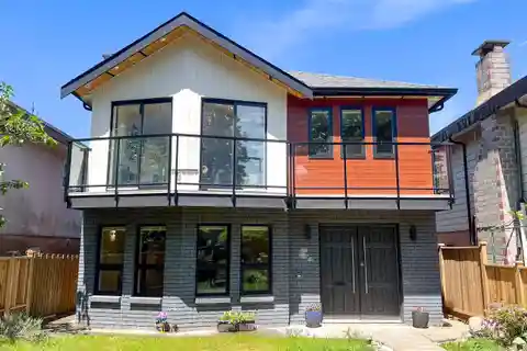Modern High-Efficiency Home