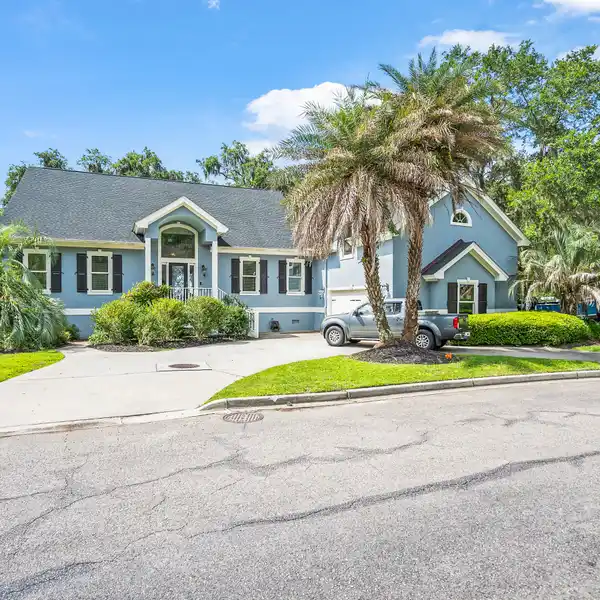 5 PETIGRU DRIVE