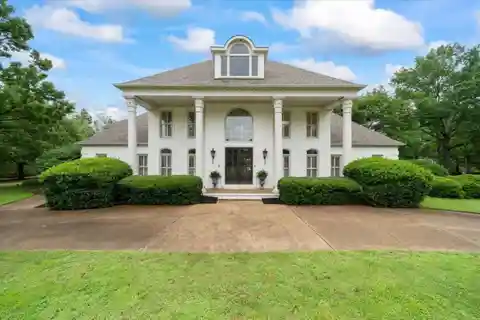 Estate of Unparalleled Elegance