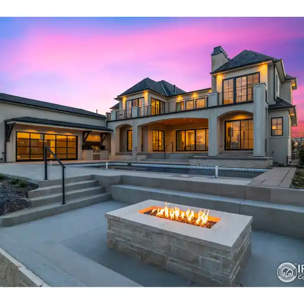 METICULOUSLY DESIGNED HOME WITH EVERY DETAIL CONSIDERED