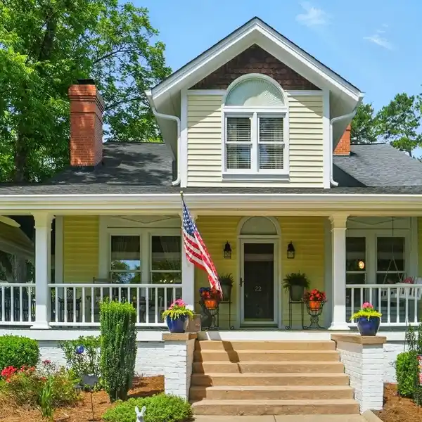 TIMELESS CHARM WITH MODERN COMFORT