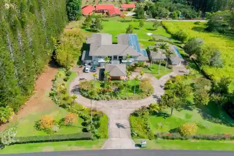 Estate Home in the Fabulous Wailuku Countryside