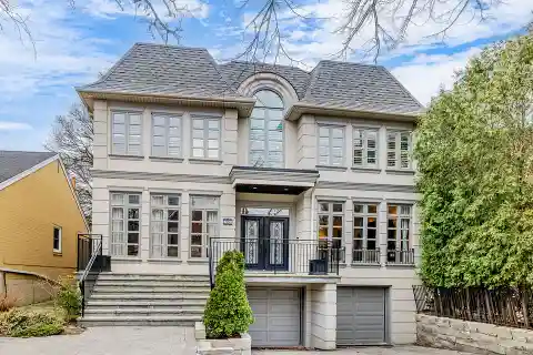 Exceptional Home in a Truly Prime Location
