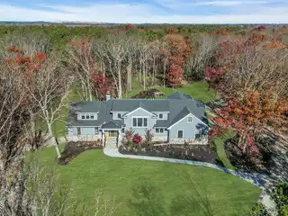 Luxurious Custom-built Home on 4.7 Acres
