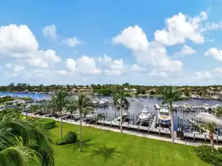 Penthouse Overlooking Bay Colony's Private Marina