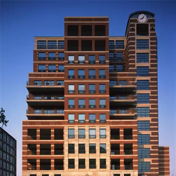 PANORAMIC LUXURY LIVING: CORNER UNIT WITH SPECTACULAR MOUNTAIN AND CITY VIEWS IN RIVERFRONT TOWER