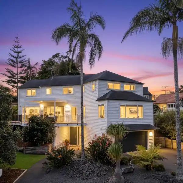 RENOVATED BEAUTY IN PREMIER FAMILY ENCLAVE