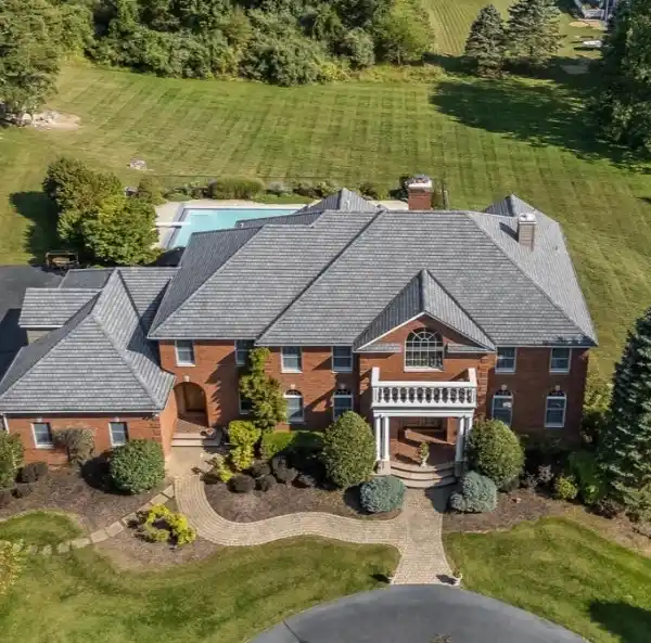 MAJESTIC COLONIAL HOME ON 2.66 ACRES