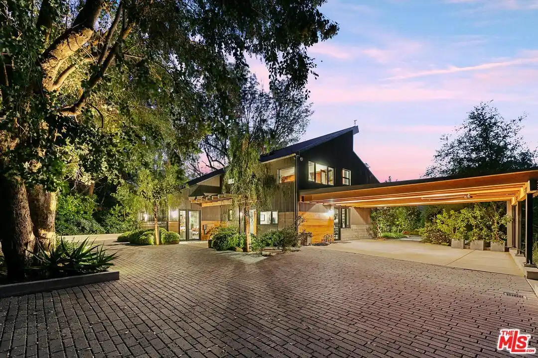 Fully Reimagined Topanga Estate